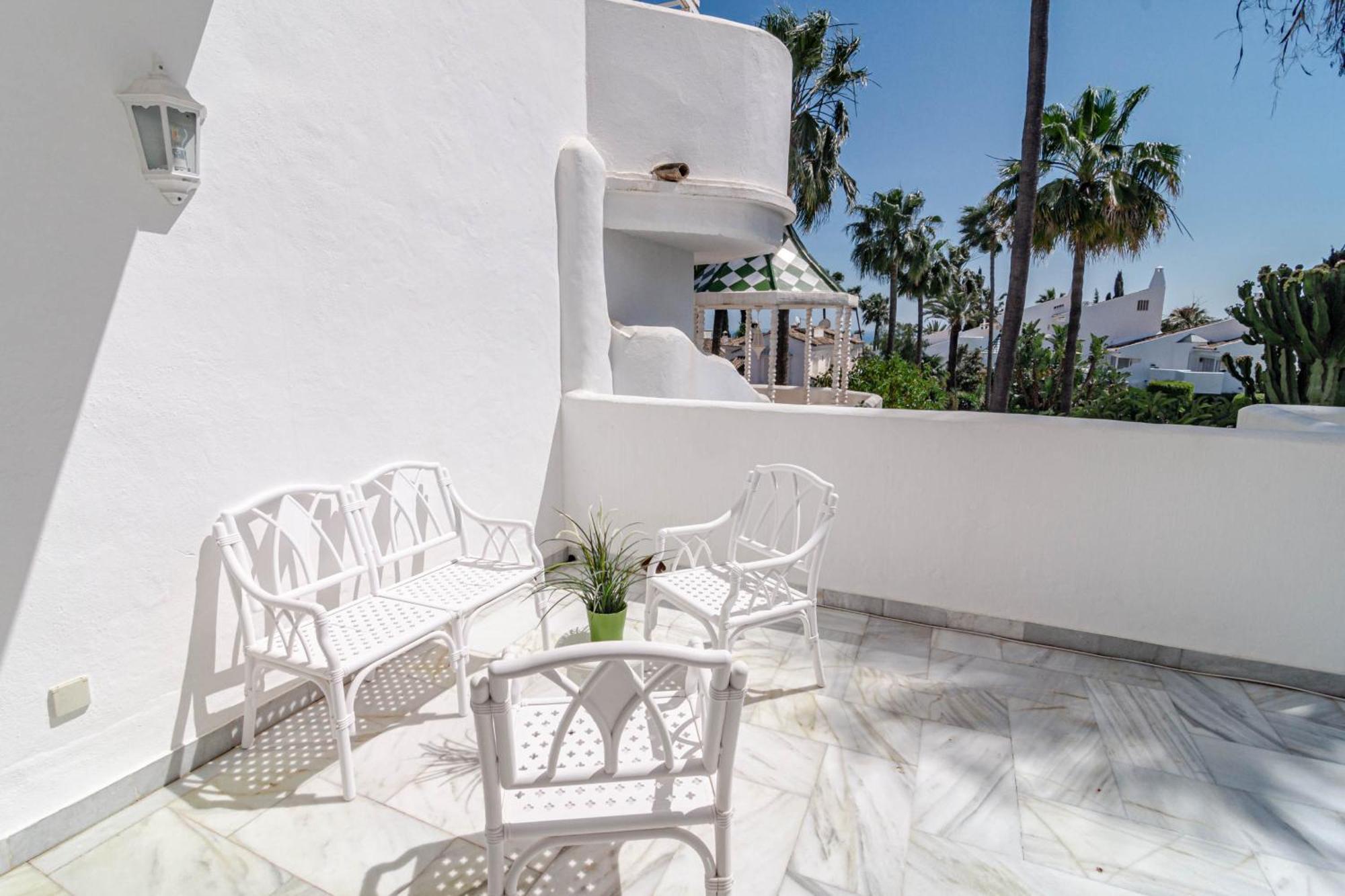 3 Townhouse With Private Garden In Holiday home
